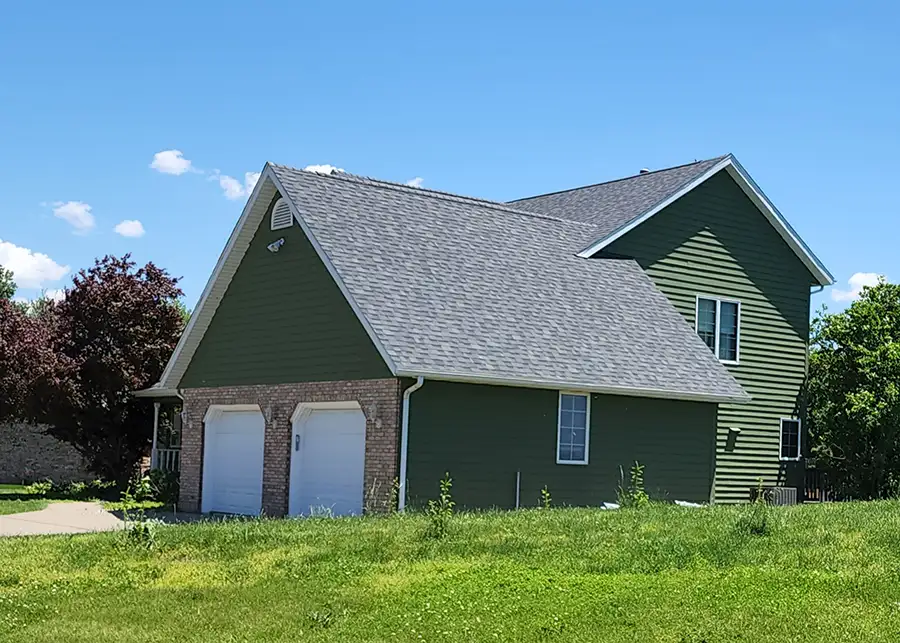 Integrity Painting & Drywall - Siding Painting project - Lincoln, Bloomington-Normal, and all through McLean & Logan Counties in IL