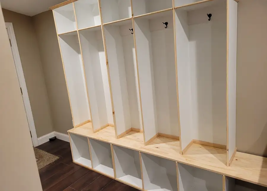 Integrity Painting & Drywall - Remodeling - carpentry services - Lincoln, Bloomington-Normal, and all through McLean & Logan Counties in IL